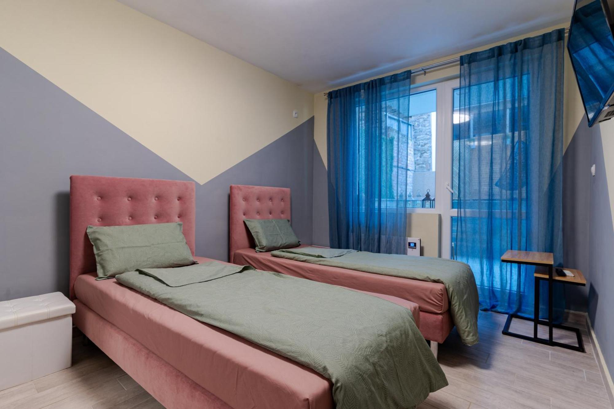 Mirela Guest Apartment Veliko Tarnovo Luaran gambar